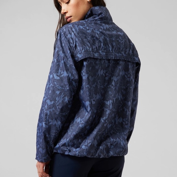 Athleta Sightseer Lace Jacket Ethereal Bloom Cottage Blue Size Medium - Picture 2 of 13